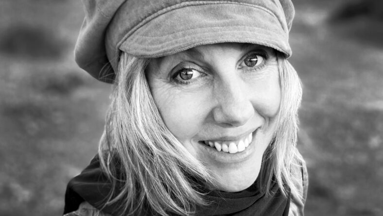 Donna Cameron author photo